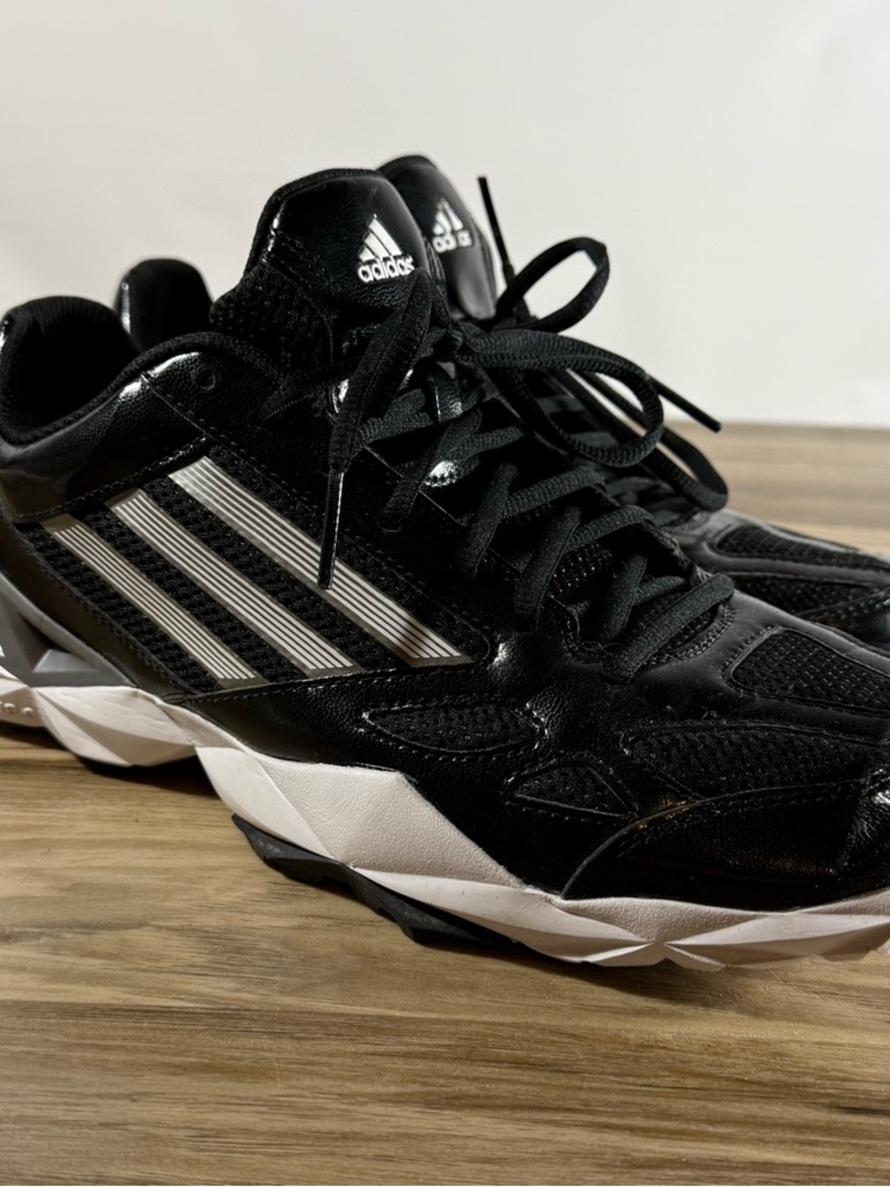 Adidas Pro Trainer 2 Baseball Training Shoes In Black And White Size 10.5 Mens